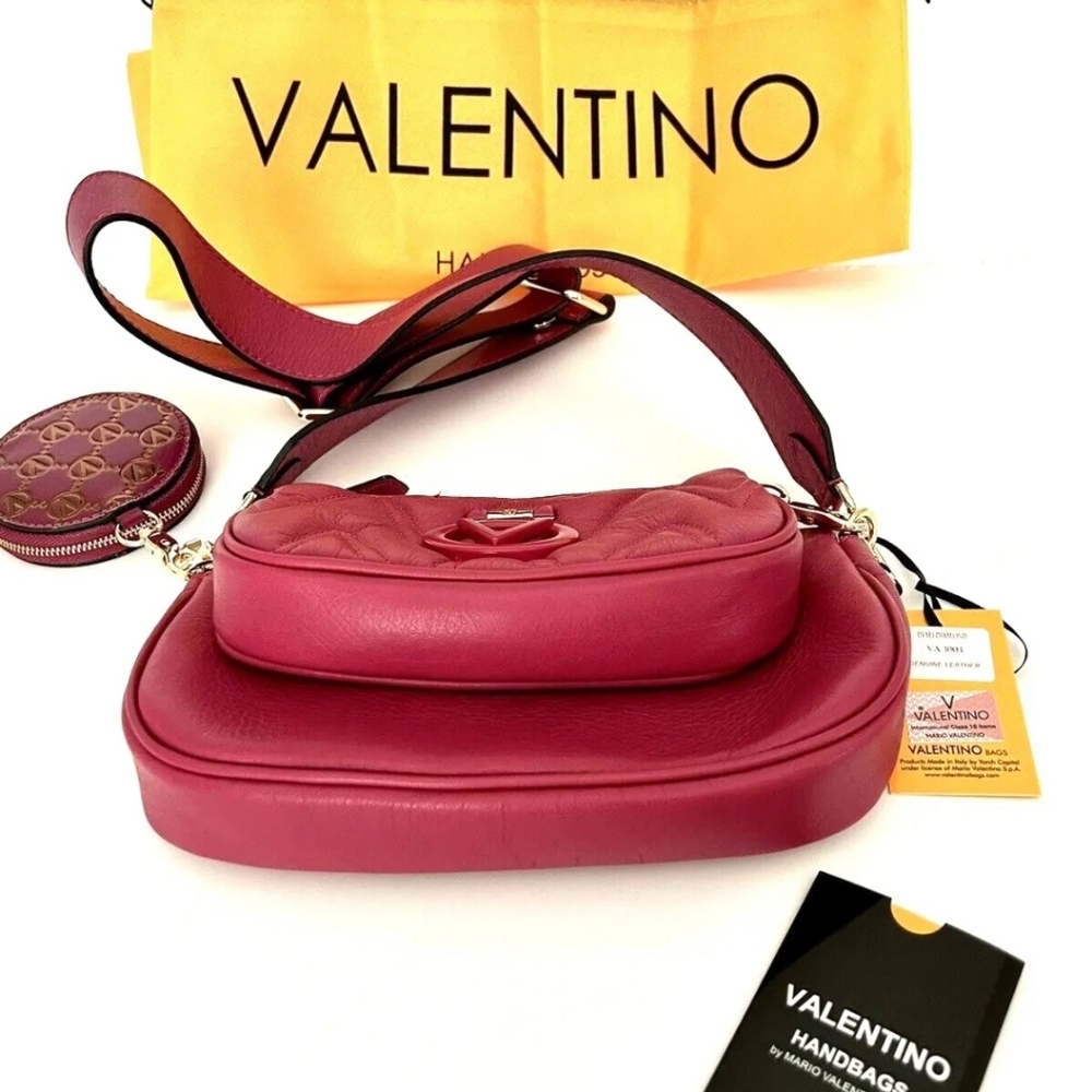 🍍✨️VALENTINO 3- in-1 quilted leather shoulder bag and pouch set NWT $895 ✨️ - Picture 9 of 9